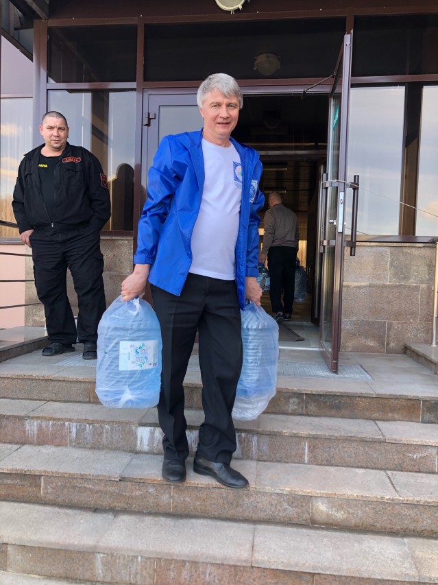 Профсоюз своих не бросает!