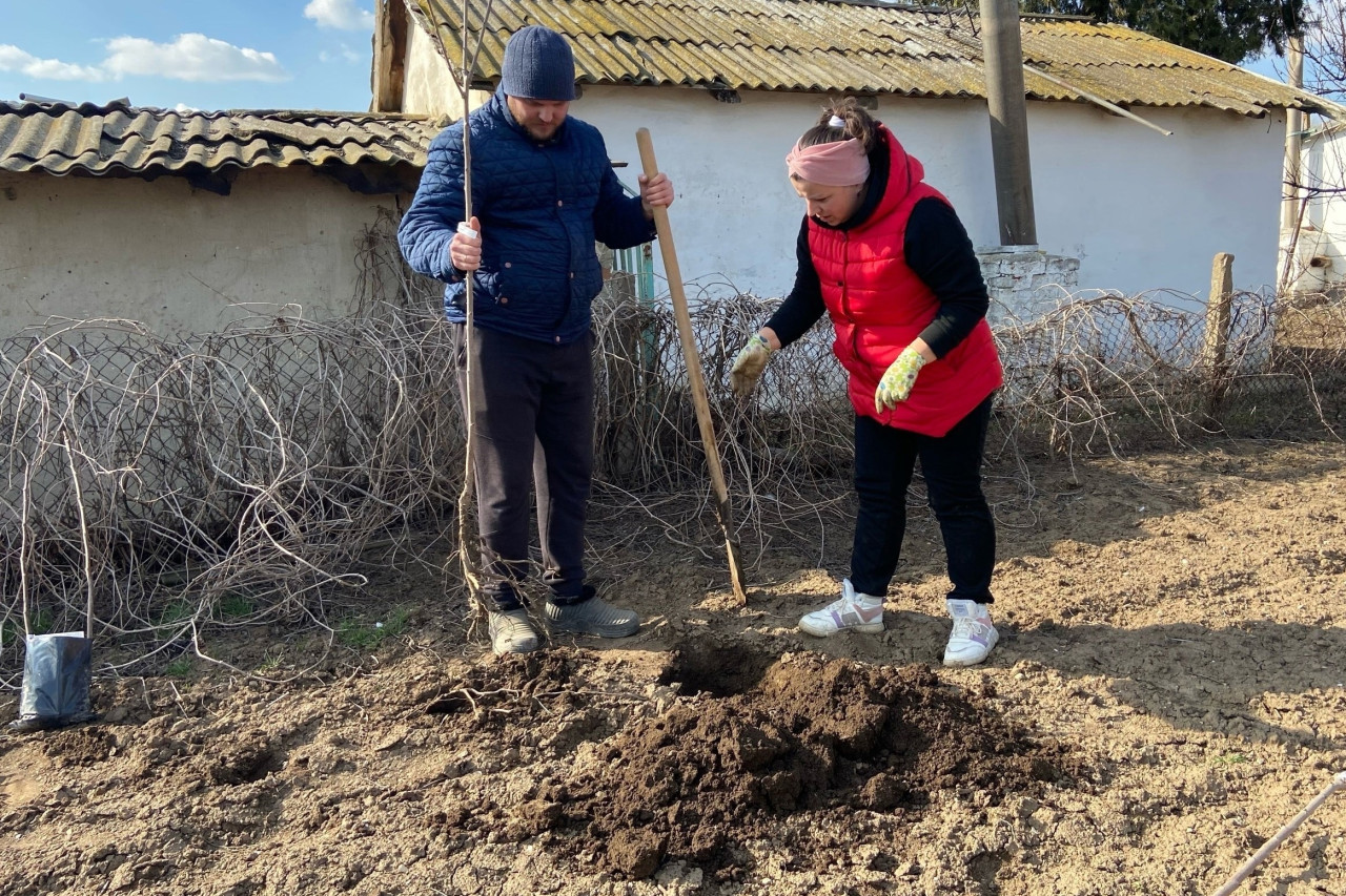 "Добрый сад доброму учителю"