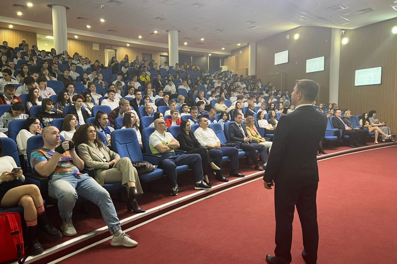Профсоюзный урок: "Трудовые права несовершеннолетних"