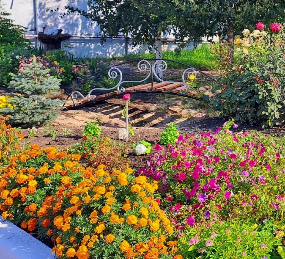 Художественно-эстетический смотр-конкурс "Цветущий завод"