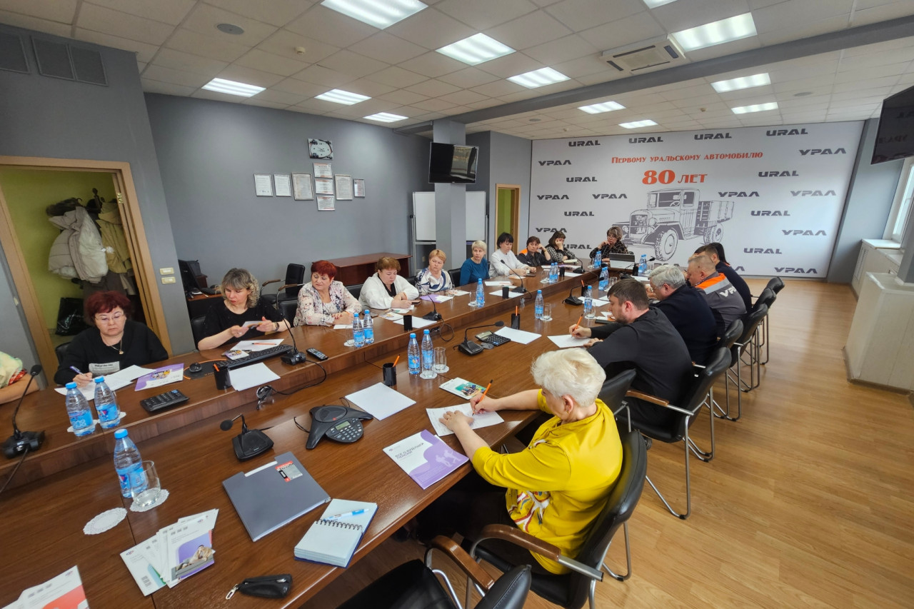 Оформление пенсионных прав работникам предприятия - членам профсоюза