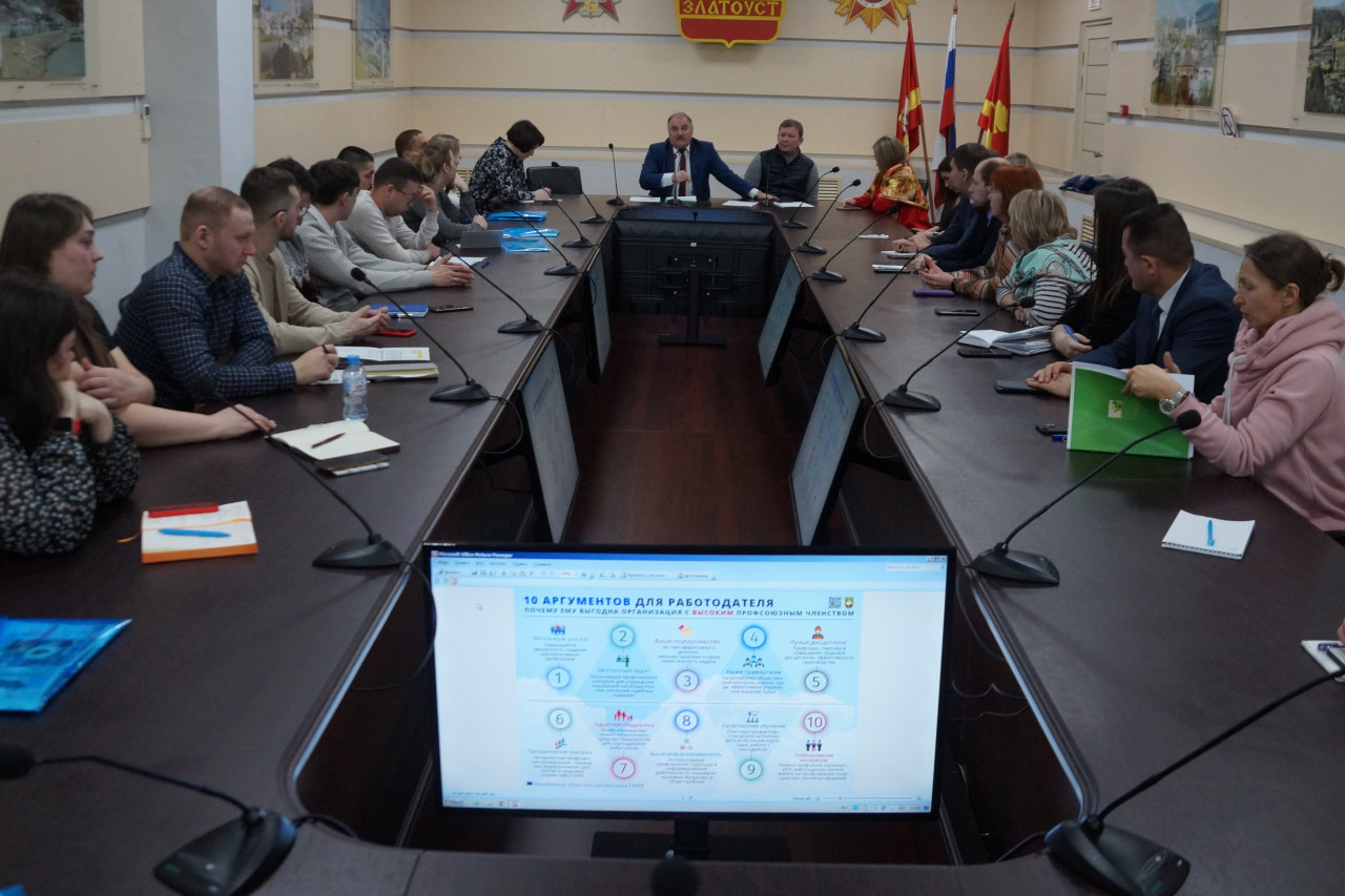 Мультикейс "Год социального партнерства"