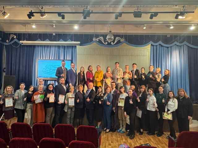 "Сообщество молодых - начало пути"