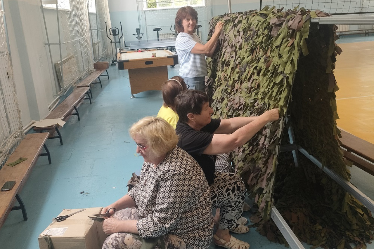 "СВОих не бросаем"