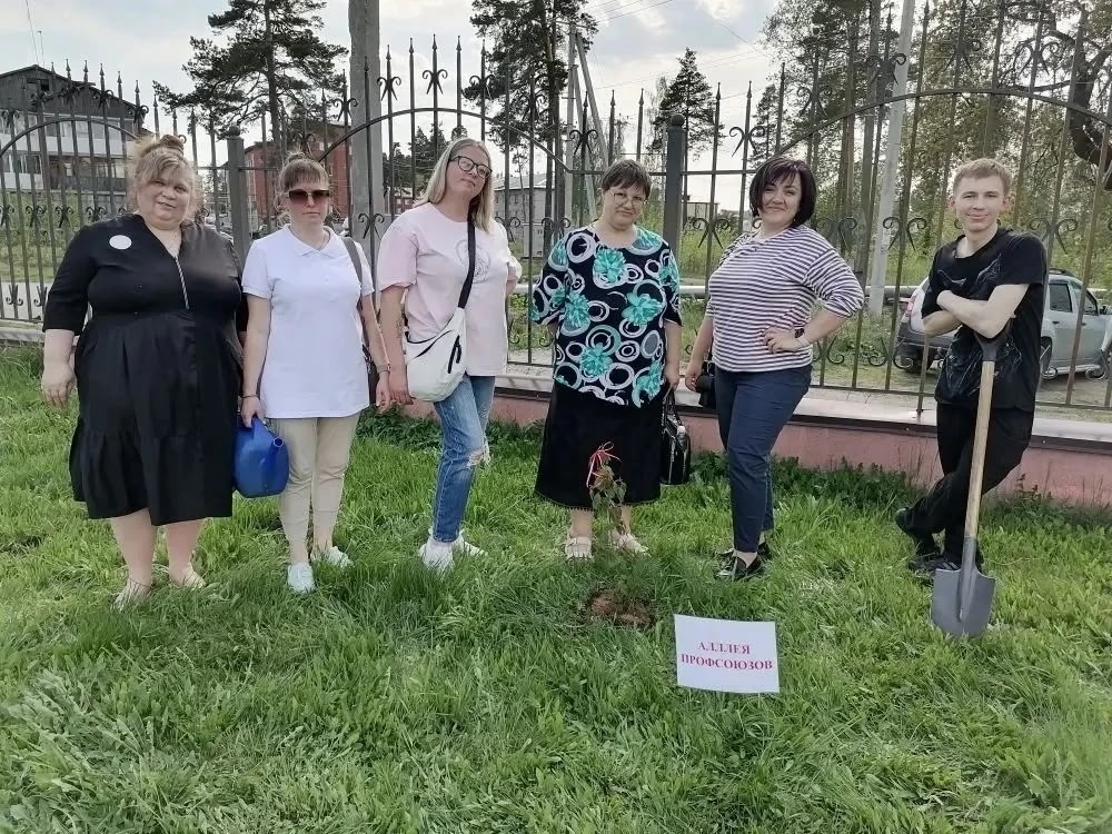 Каждому муниципалитету – «Аллею Труда»