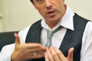 Белое и черное Сергея Избаша